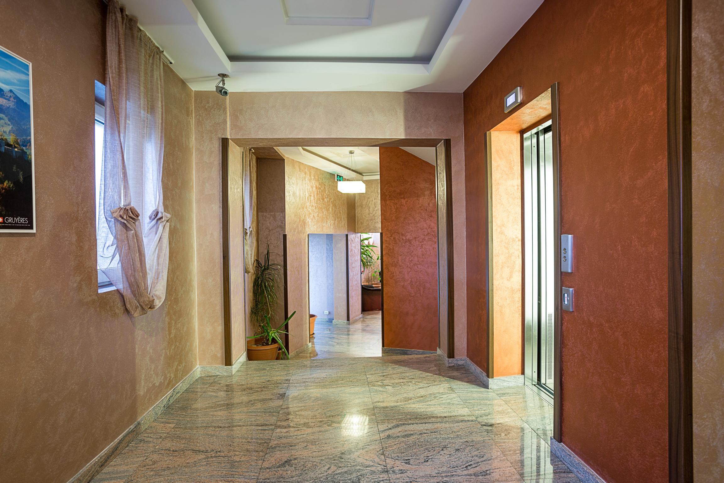 Hotel INTER BUSINESS Bukarest Exterior foto